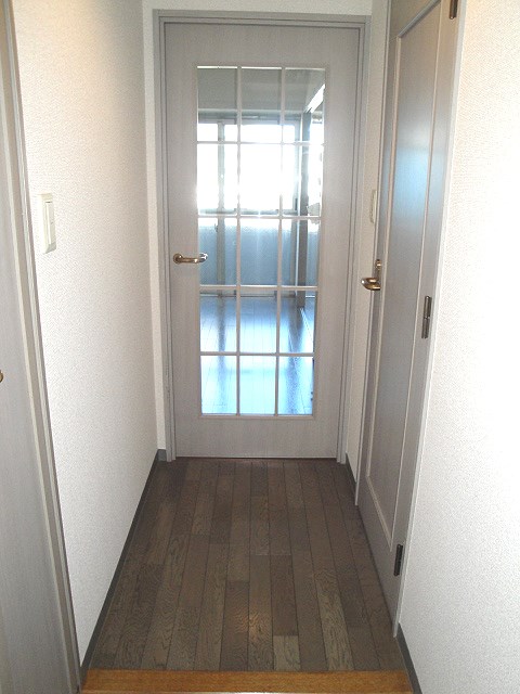 ラフュージュ大井町  玄関