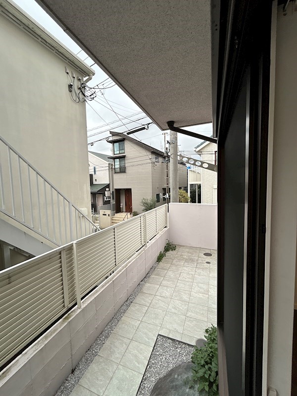 大岡山戸建 ベランダ