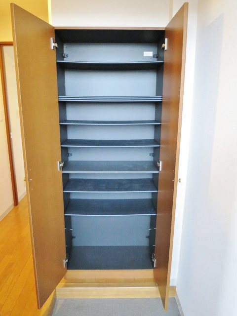 アゼリア品川 玄関