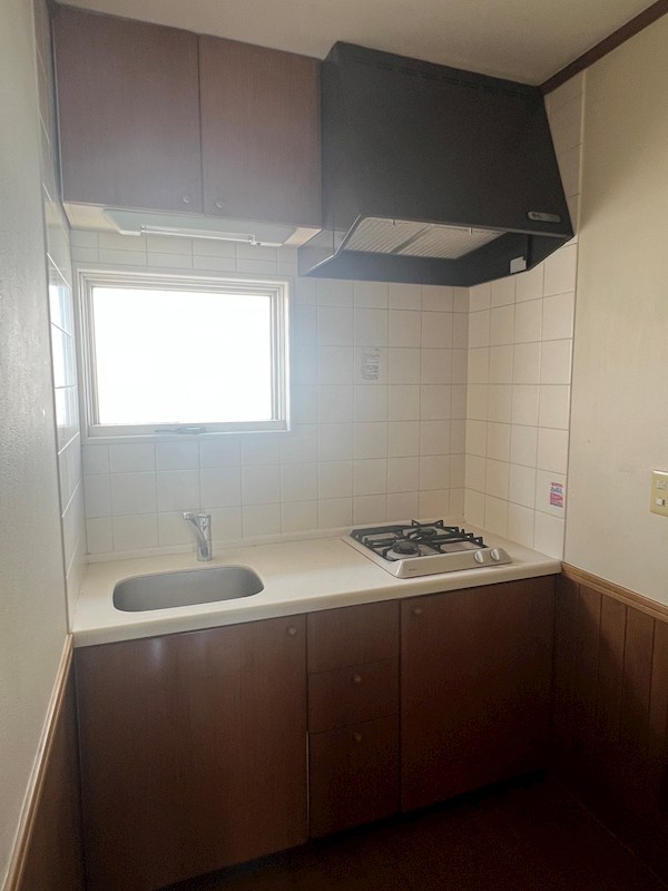 ウイング塩山 キッチン