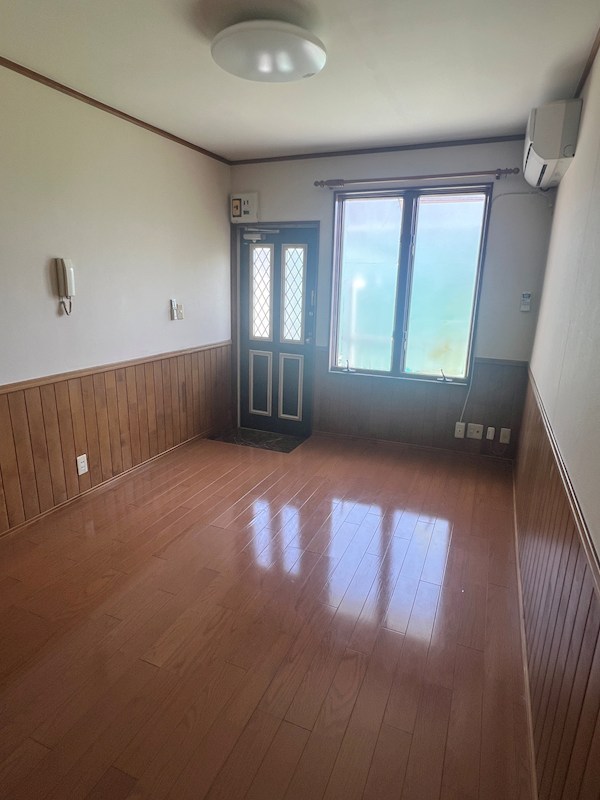 ウイング塩山 ベッドルーム