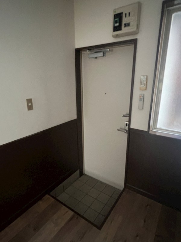 ウイング古屋  玄関