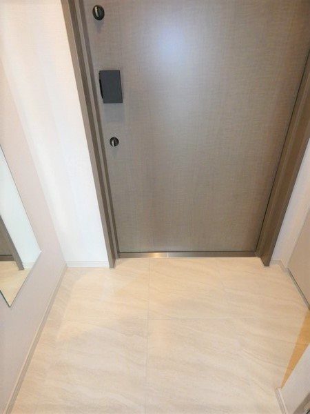 J.GRAN Court 品川西大井 WEST   玄関
