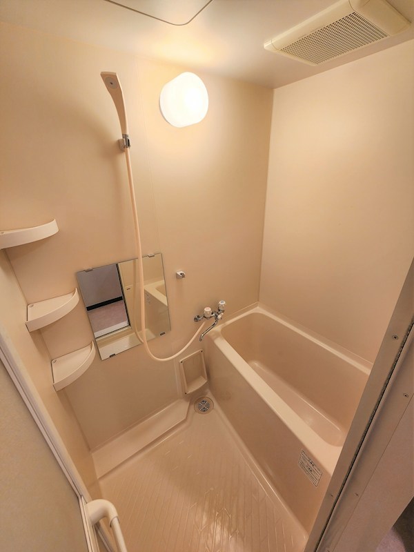 メゾン・ド・ゼファー 風呂画像