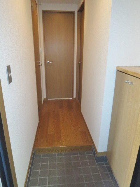 メーゾン俊2nd 玄関