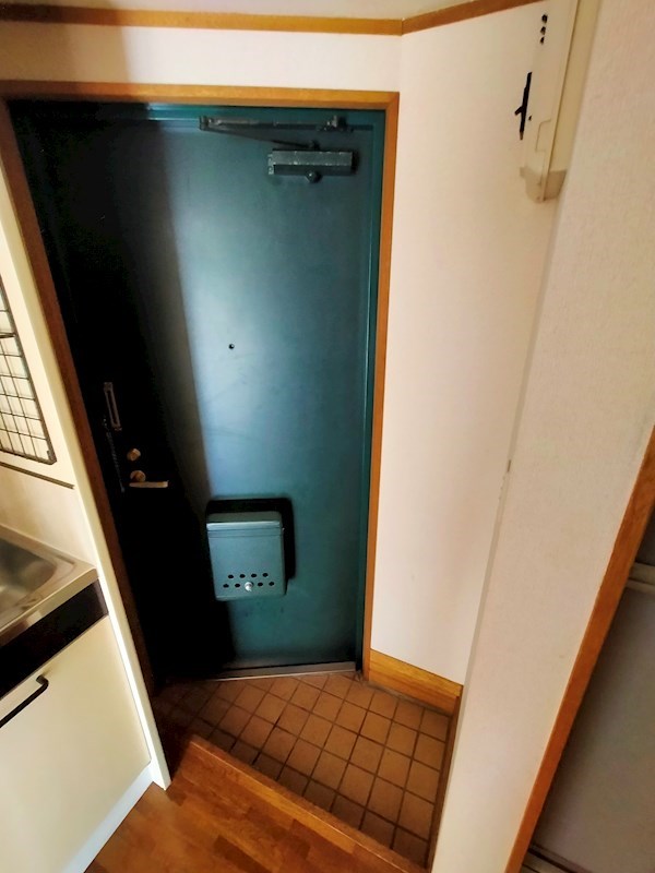 NEW　WAKATAKE  玄関
