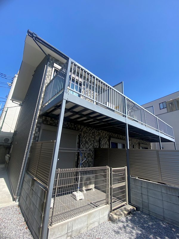 テラスハウス 201号室 外観