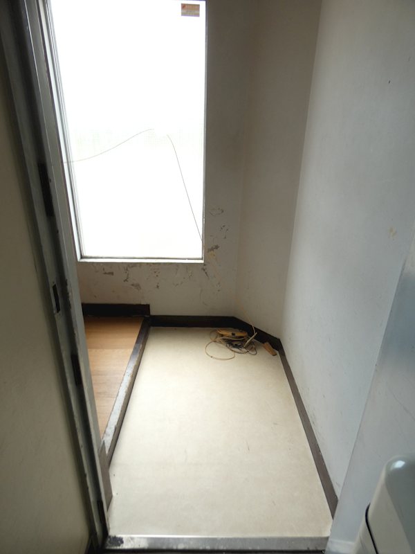 マンションサメズ 玄関