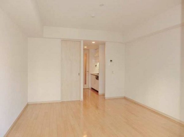 カスタリア大森 リビング