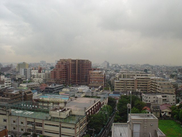 ルーブル大井町弐番館   ベランダ