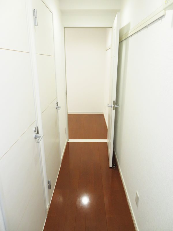 第一新世界ビル 玄関