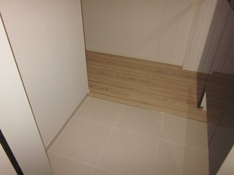 Brilla大井町LAVIEENTOWER  玄関