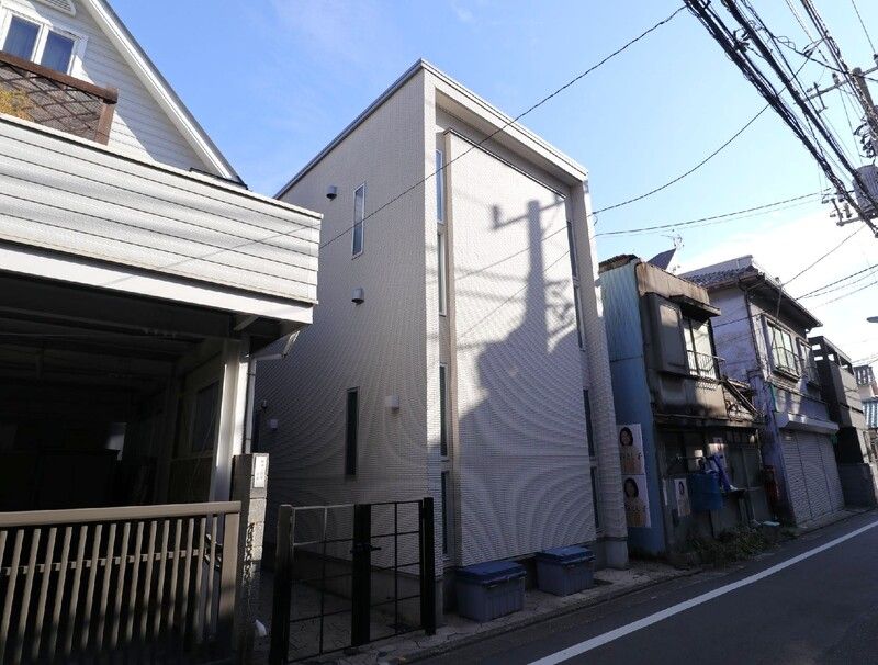 CUBIZON　EAST 外観