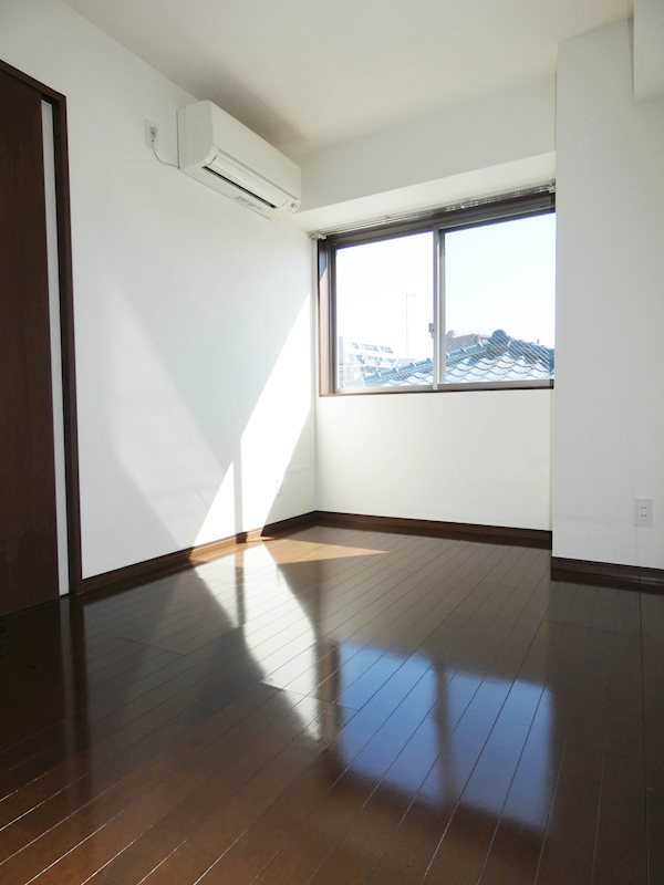 T&amp;rsquo;s court その他8
