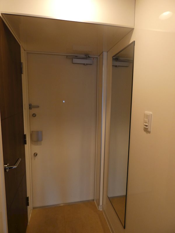 アクサス大森山王 玄関