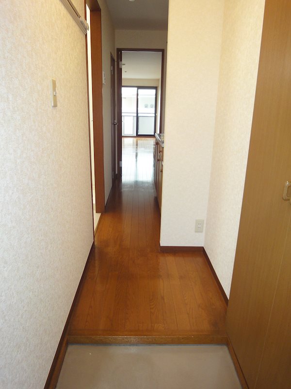 大井ハイツ南品川C棟 玄関