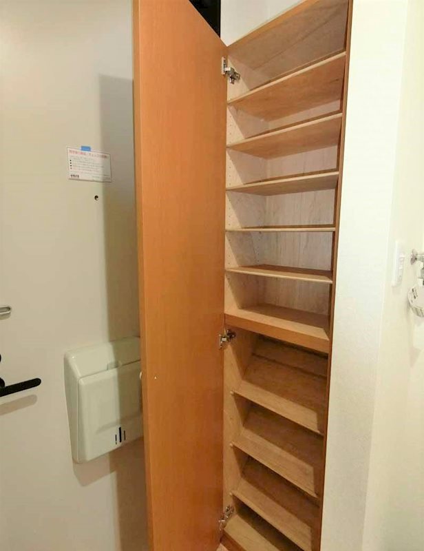 サンライズ西大井 玄関