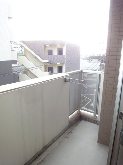 クレセール大井町  ベランダ