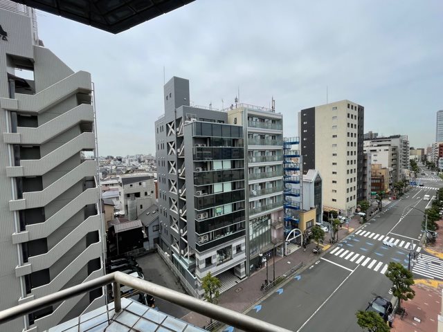 丸中ビル ベランダ
