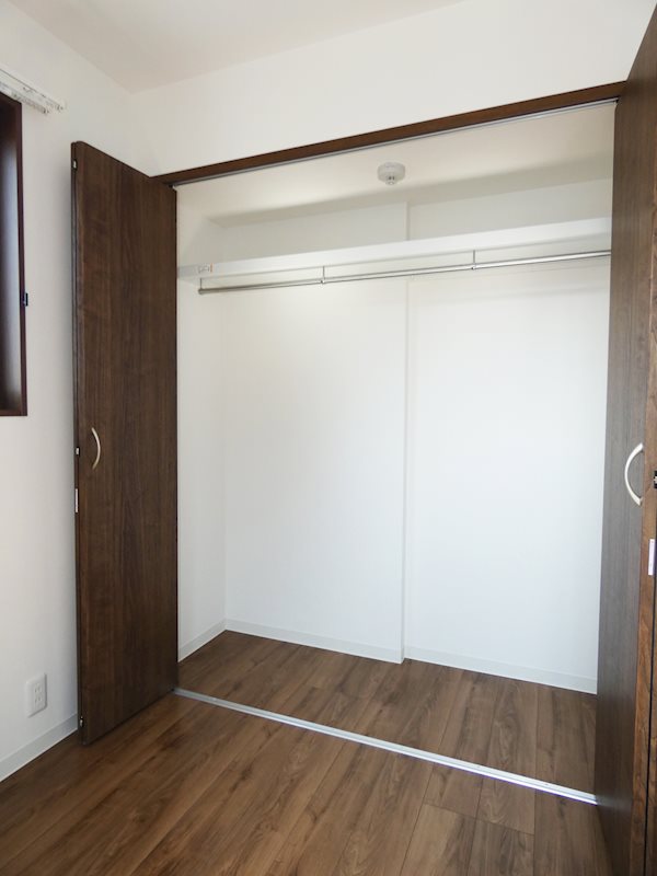 Kukuna Omori ベッドルーム