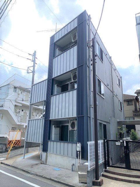 プルーズヴィクトワール世田谷代田 102号室 外観