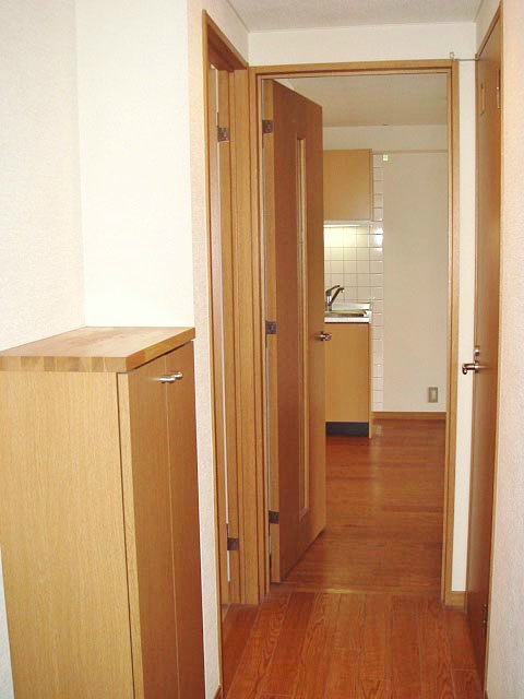 メーゾン俊2nd 玄関