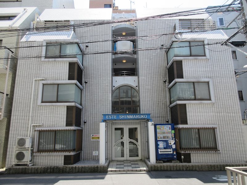 エステ新丸子 206号室 外観