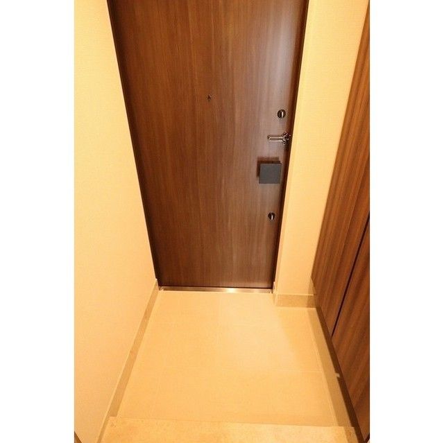 ルジェンテ武蔵小山 玄関