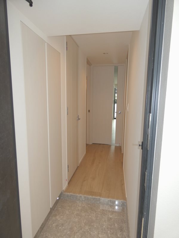 Iris南大井 玄関