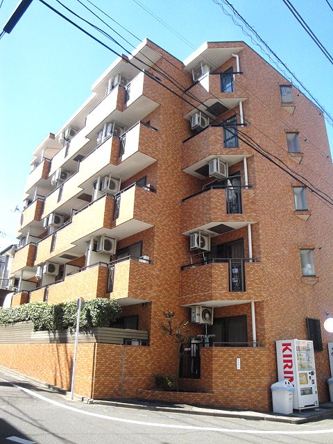 コスモリード大井町 205号室 外観