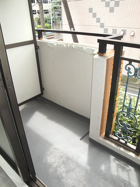 コスモリード大井町 ベランダ