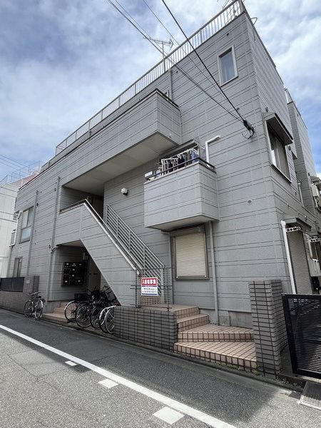 ヘーベルハイム 201号室 外観