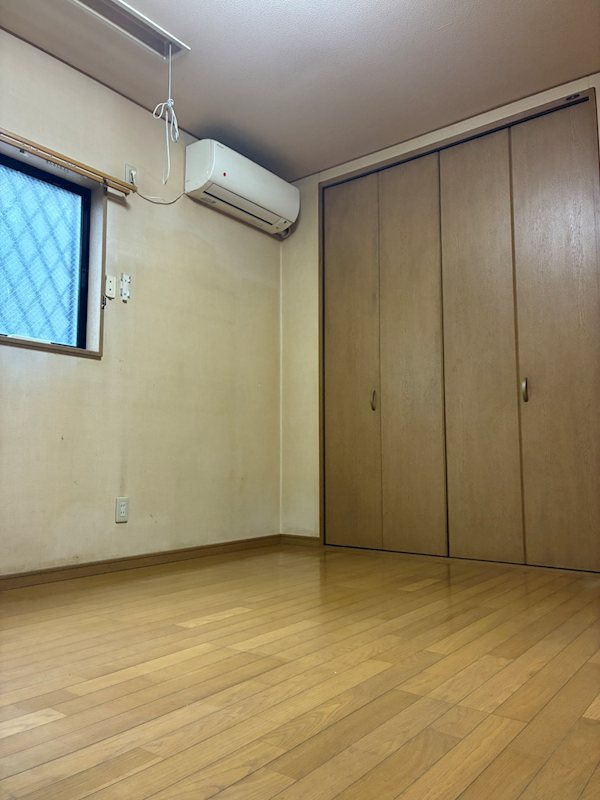 大井モモ・スクラムホームズ   リビング