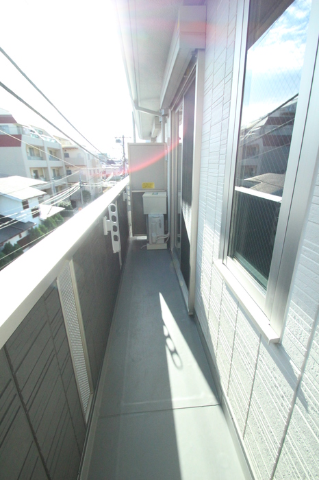 ・　トゥジュール ベランダ