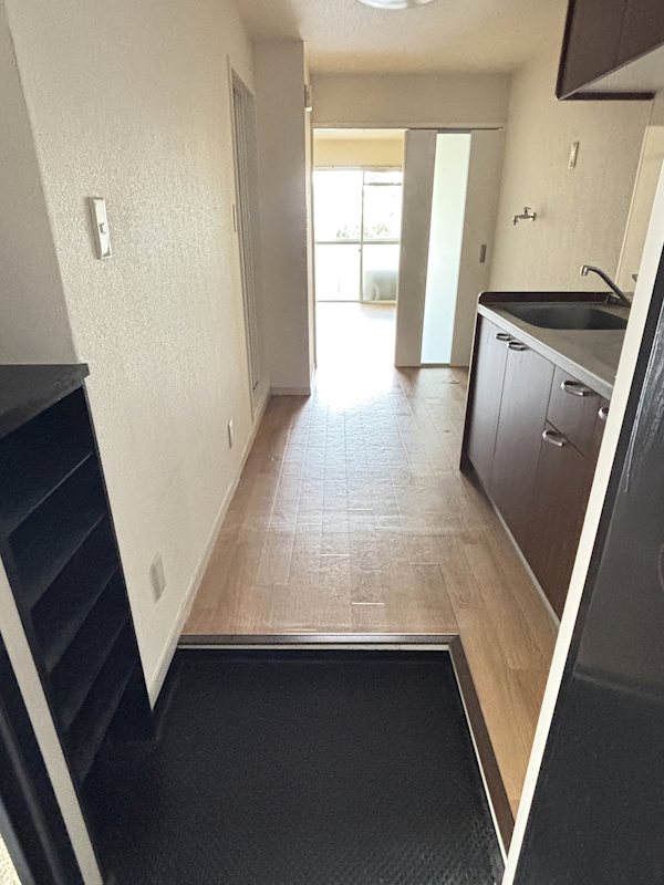 メイゾンヒロ 玄関