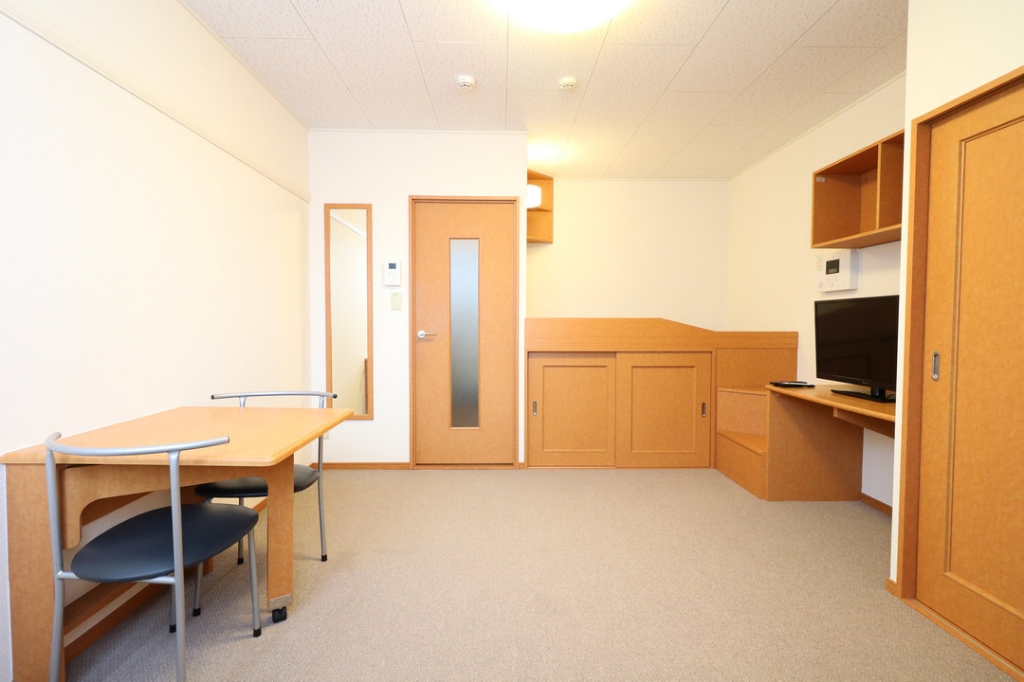 レオパレスサニーテラス北千束 リビング