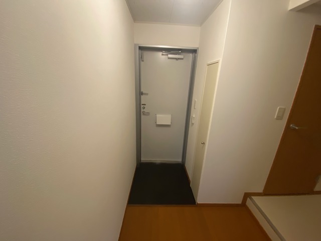 レオパレス時田　楓館 玄関