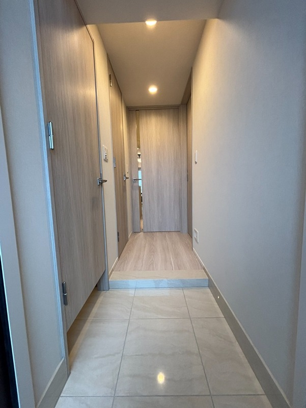 プレディアコート大森山王 玄関