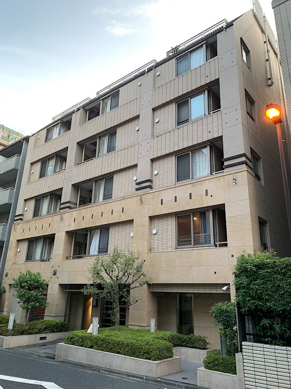 グラーサ三番町 201号室 外観