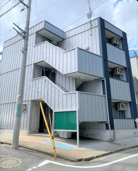 プルーズヴィクトワール世田谷代田  202号室 外観