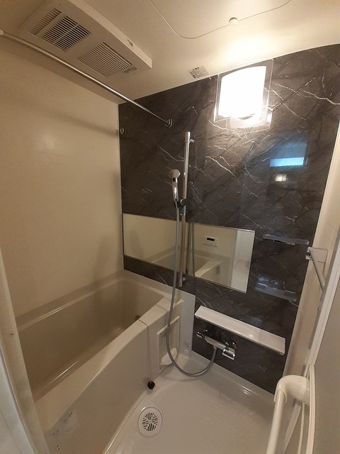 ロワモンターニュ 風呂画像