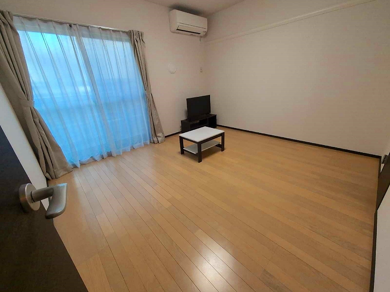 クレイノＴＡＴＥＩＳＨＩ リビング