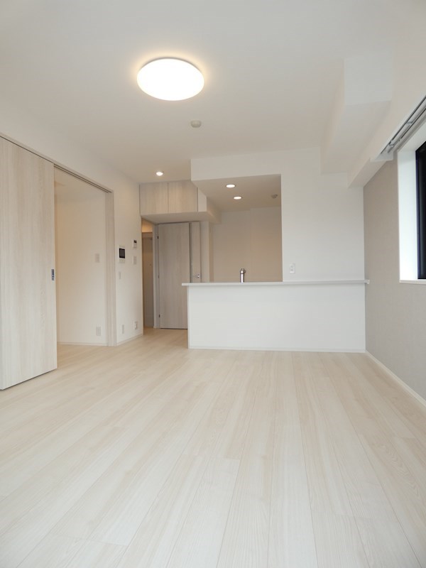 コンフォリア二葉 リビング