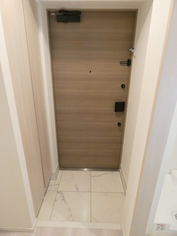 コンフォリア・リヴ南品川 玄関