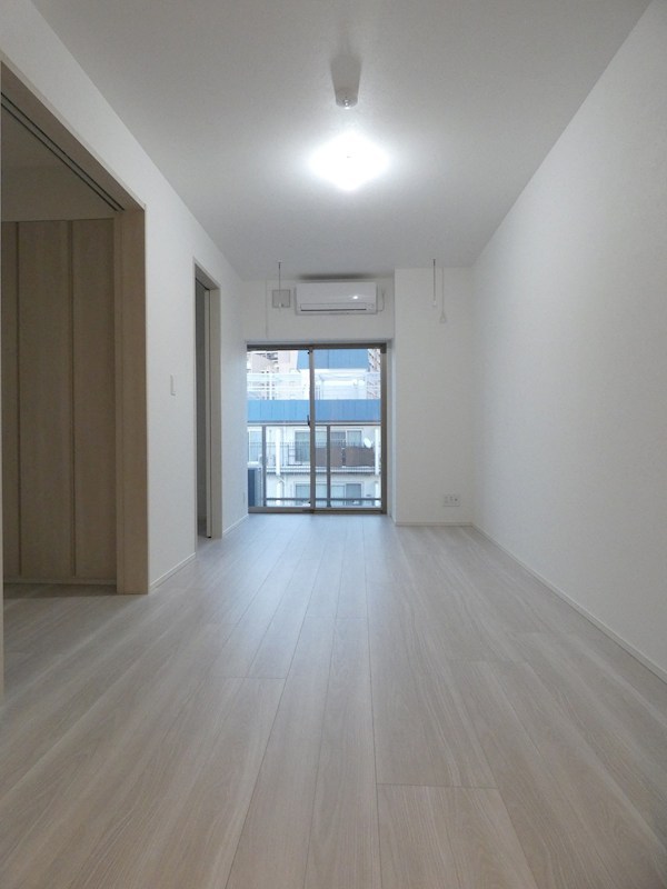 コンフォリア・リヴ南品川 リビング