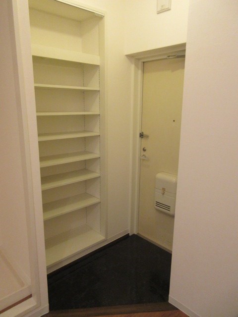 プランドール西品川  玄関