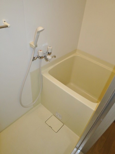 CUBE・1  風呂画像