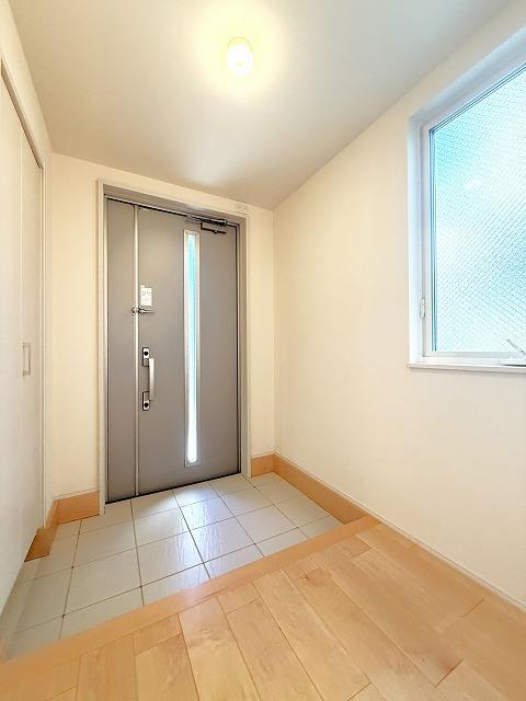 山王2丁目戸建 玄関