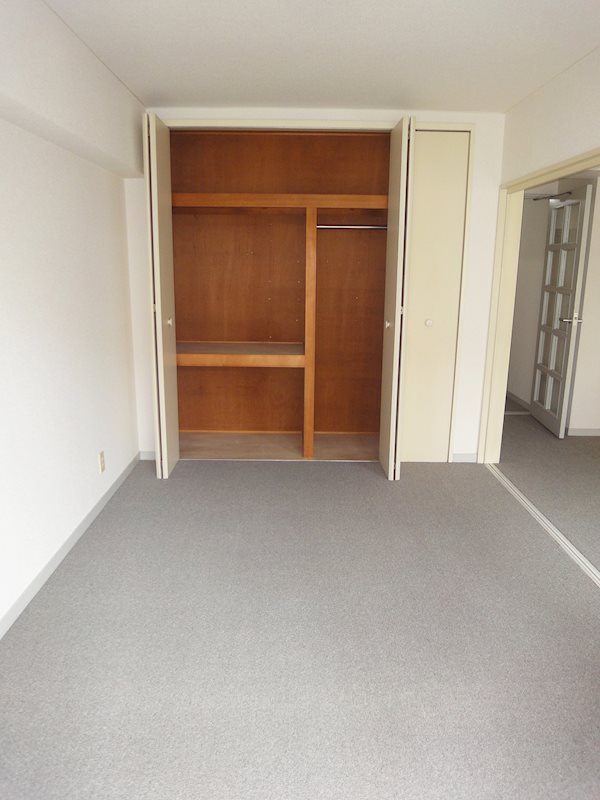 K・ビルヂング ベッドルーム