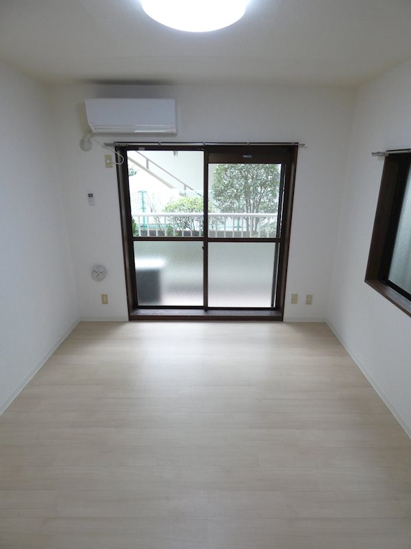 グリーンテラス木の芽坂  リビング